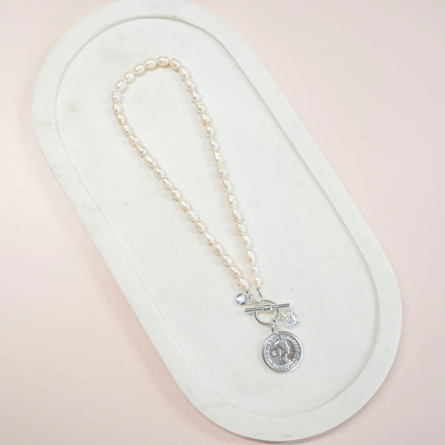 Silver Coin and Fresh Water Pearl Short Necklace