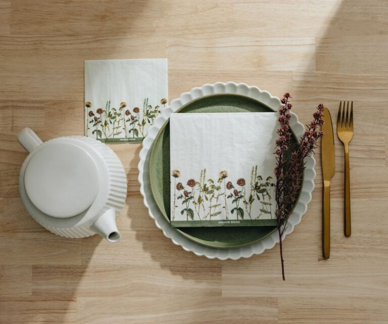 Manor Road Wildflower Napkins - Luncheon