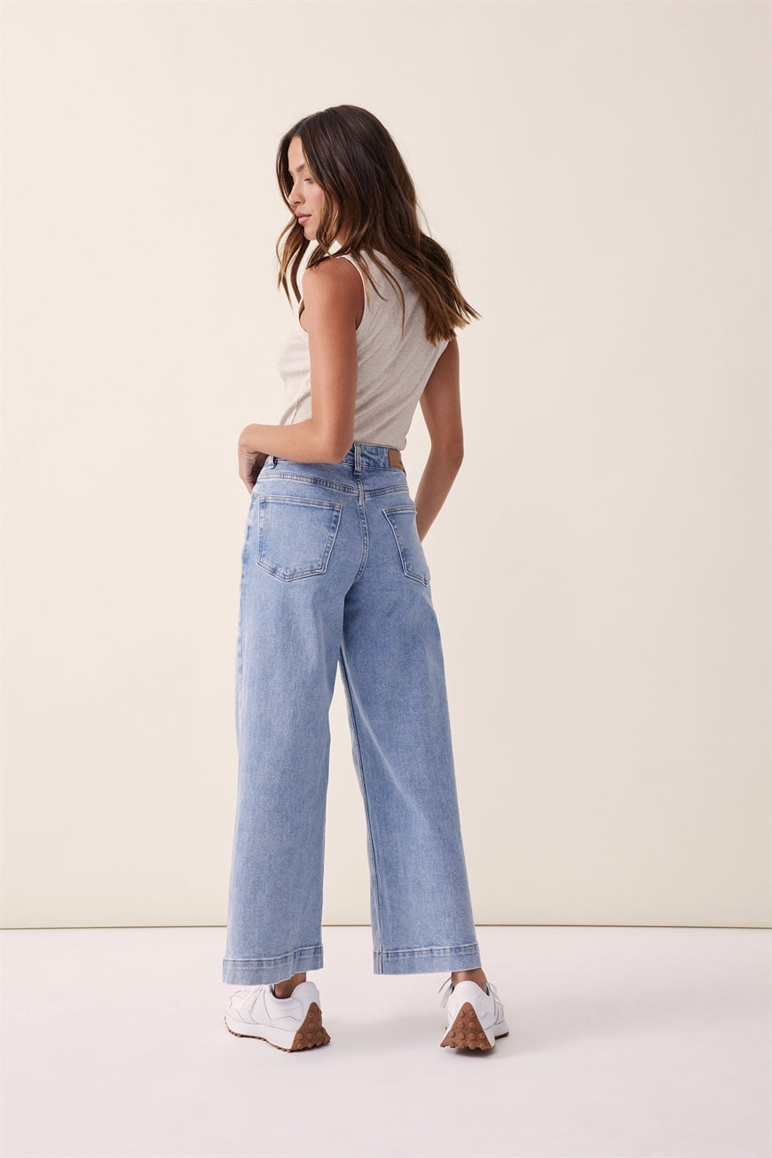 Wide Leg Jean