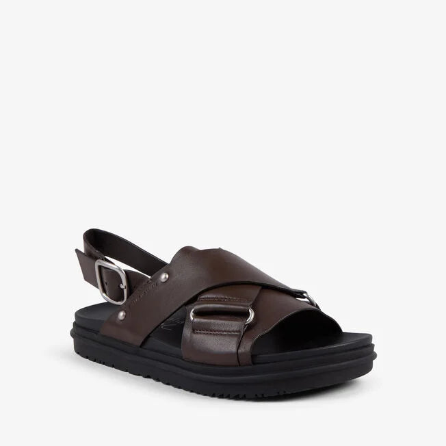 Faye Sandal