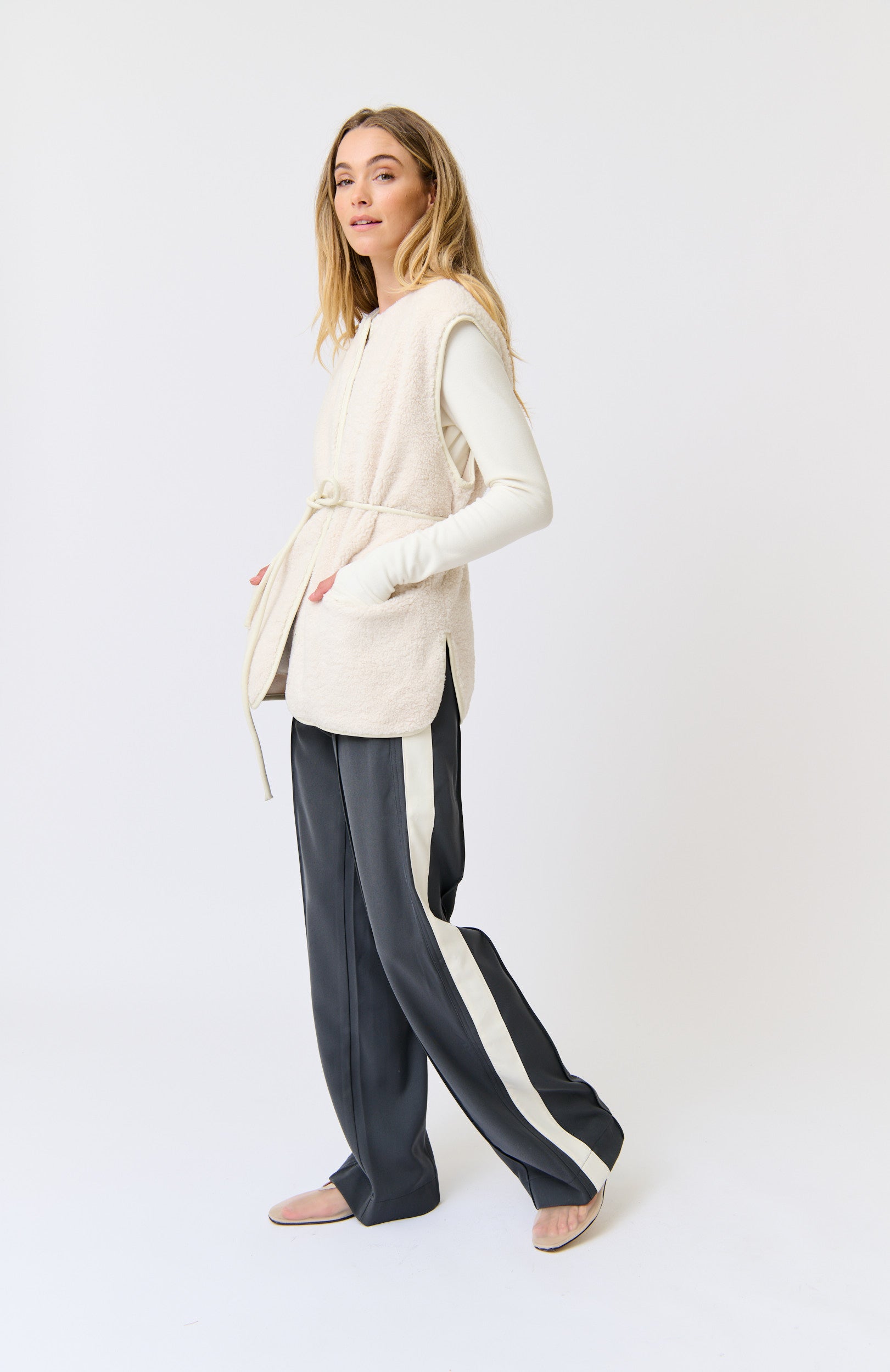 Luka Vest