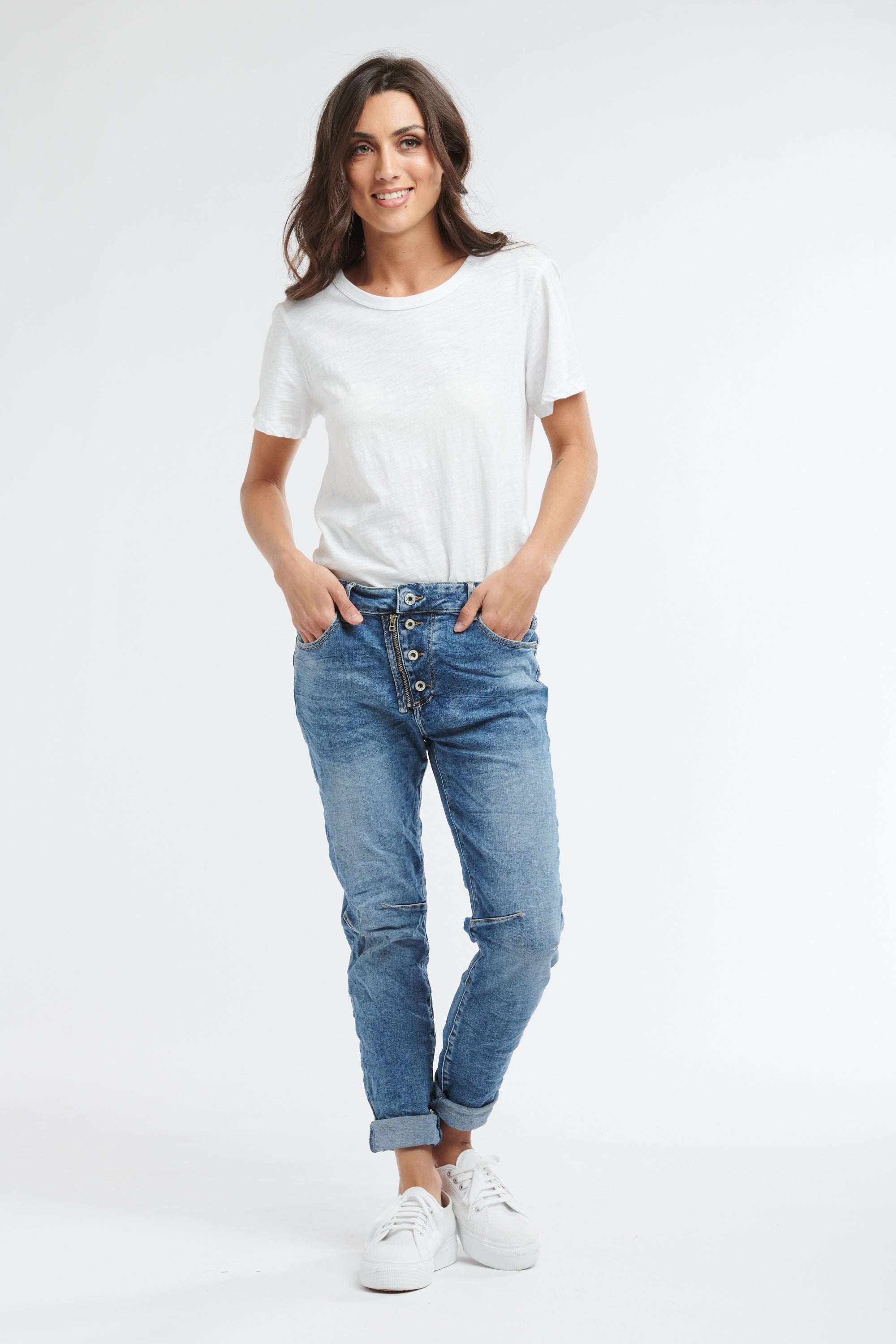 New Classic Button Jeans