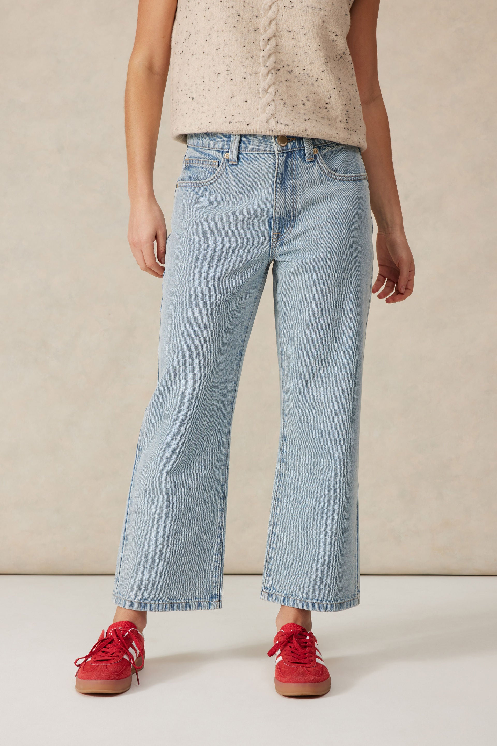 Crop Frenchie Jean