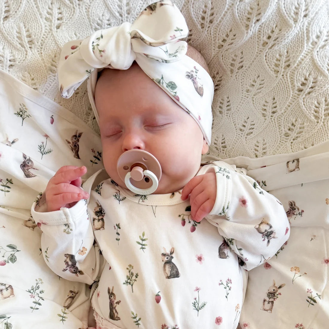 Stretch Swaddle - Flower Picking