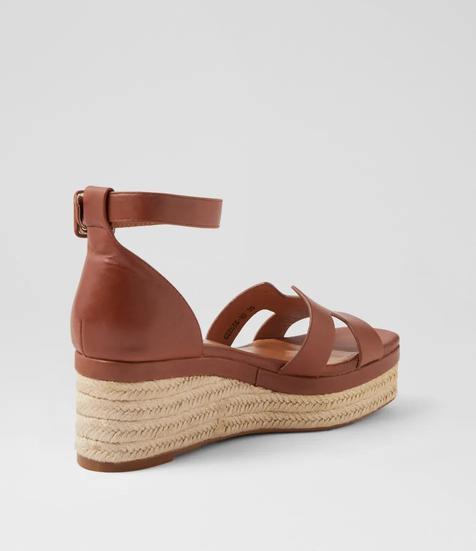 Geegie Tan Leather Sandals