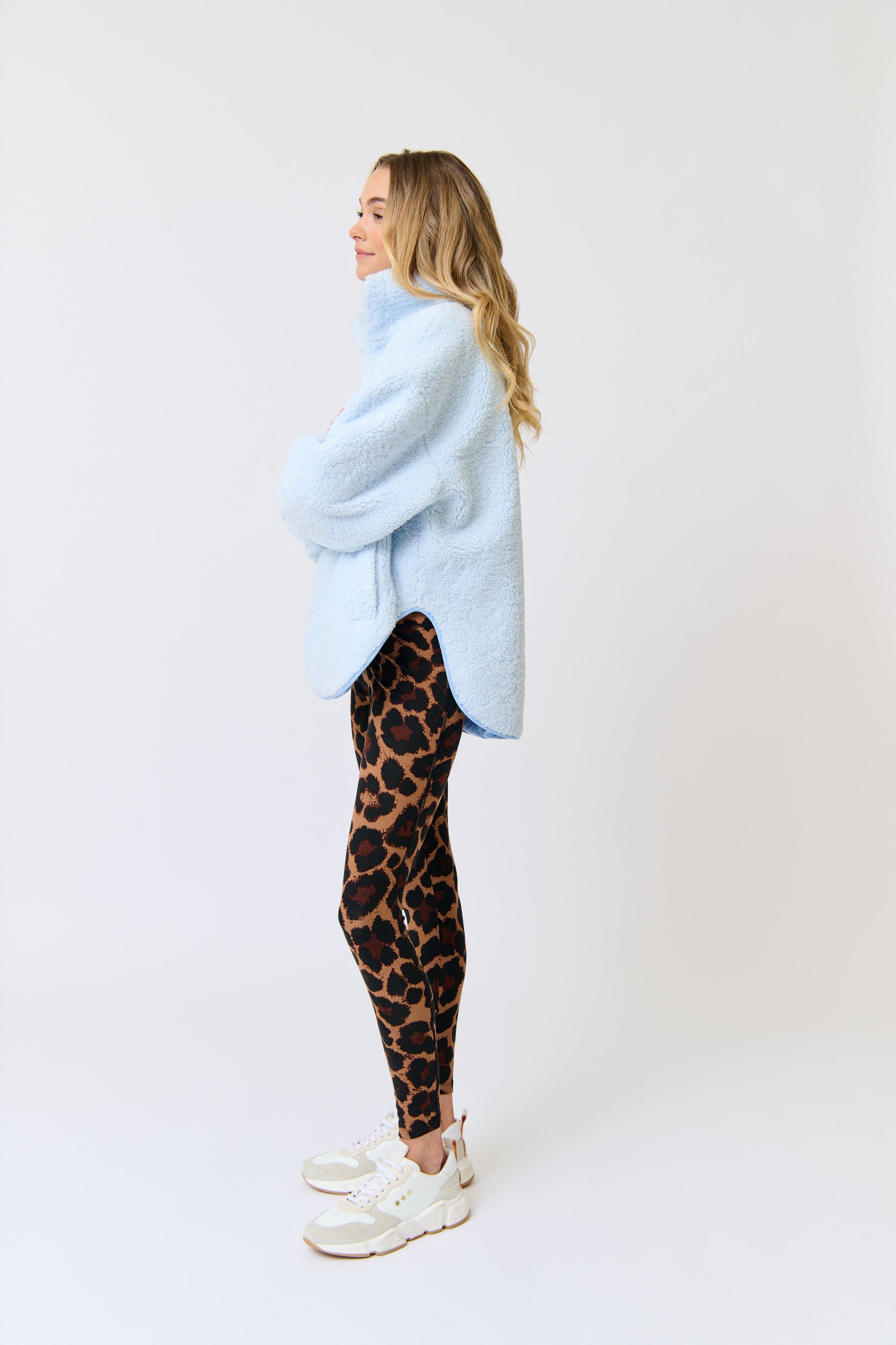Justina Pullover