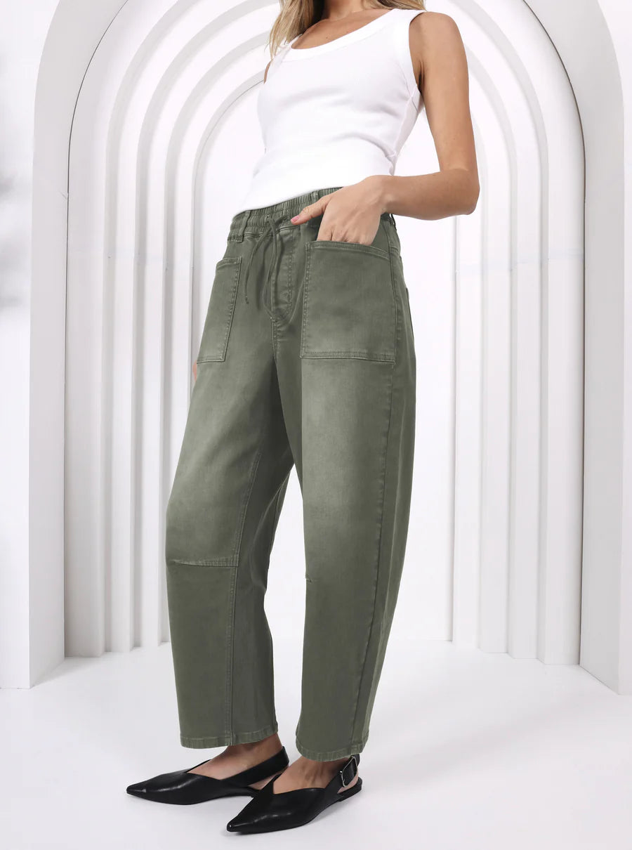Leo Barrel Jeans - Khaki Denim
