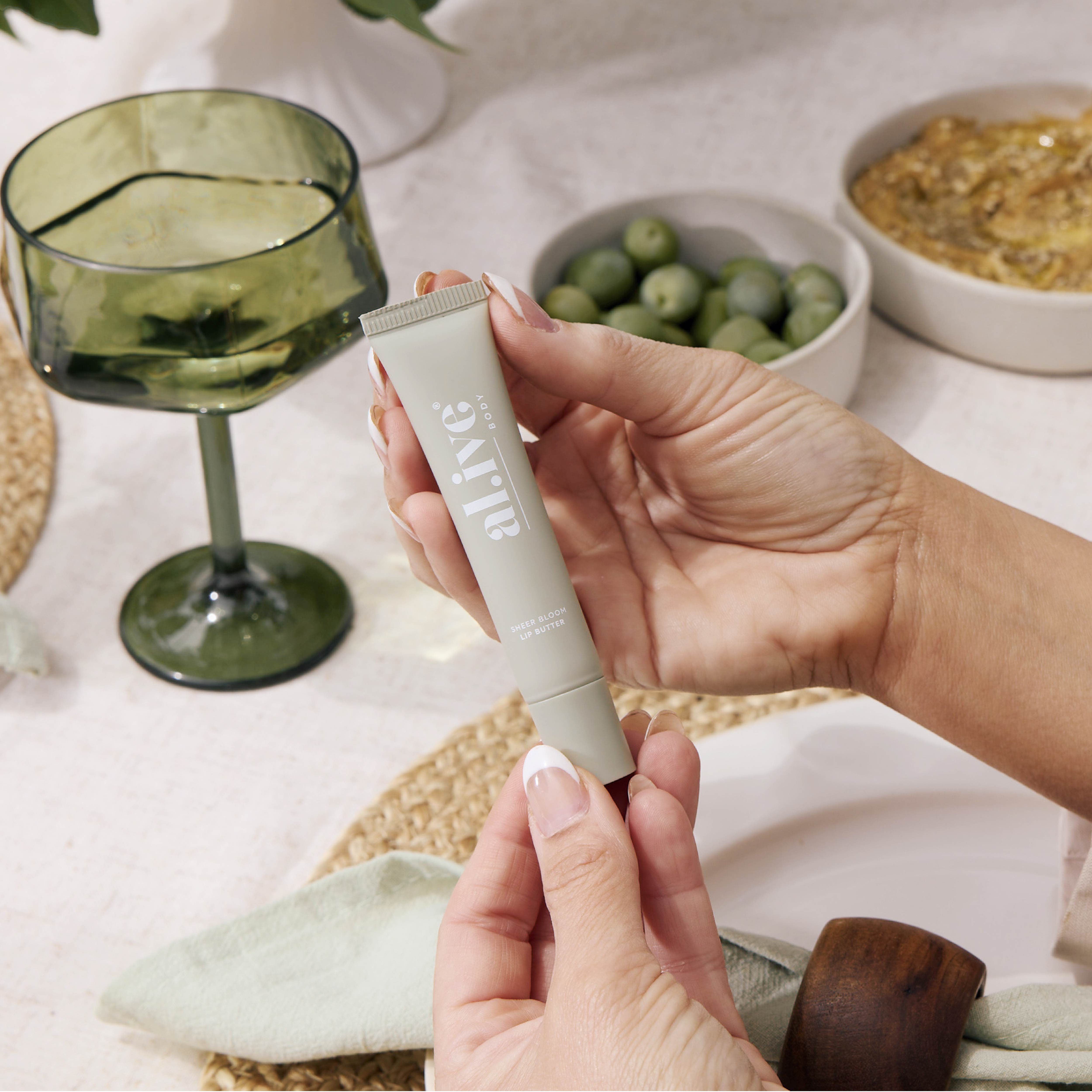 Tinted Lip Butter - Ivory Bloom