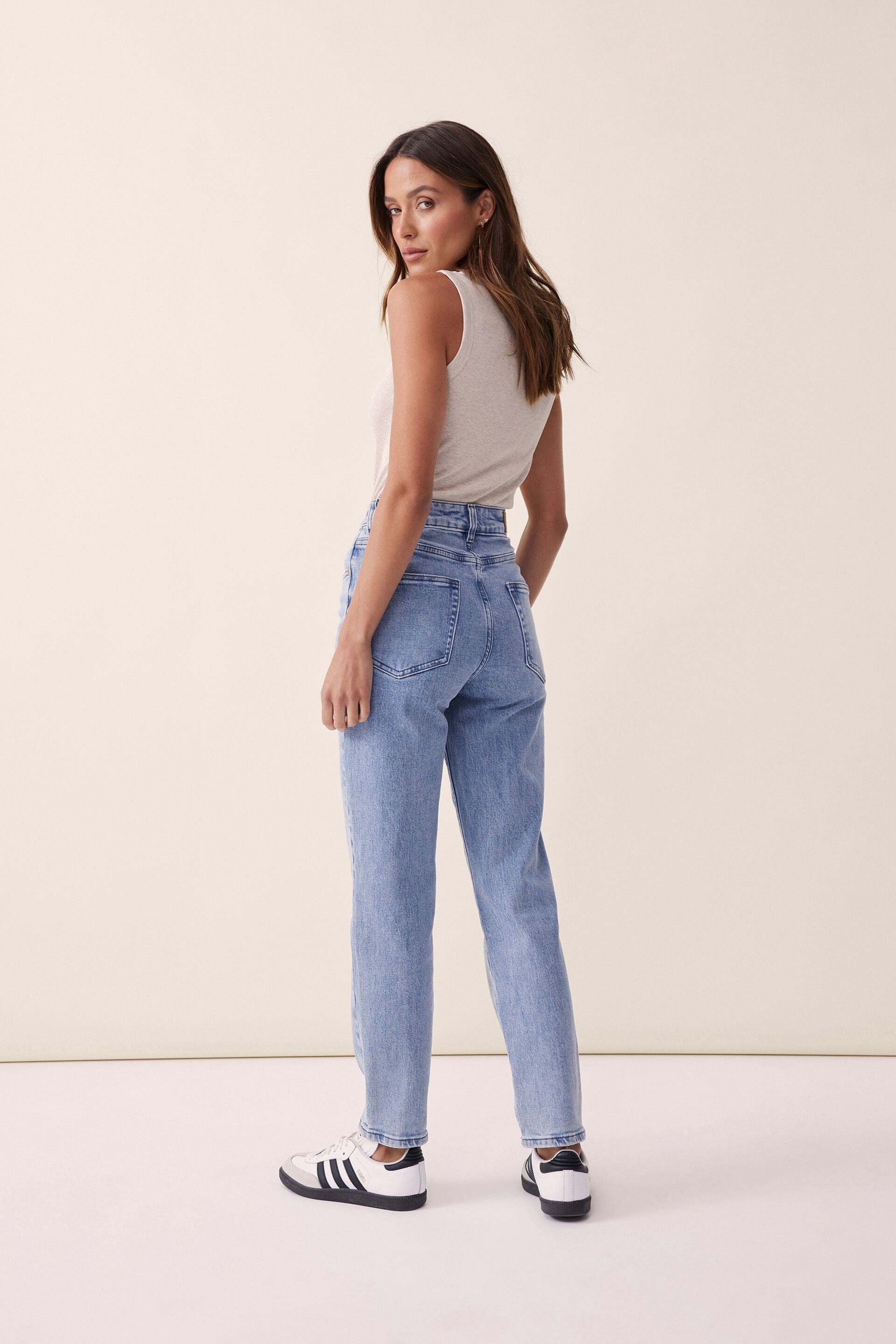 Straight Jean in Organic Cotton