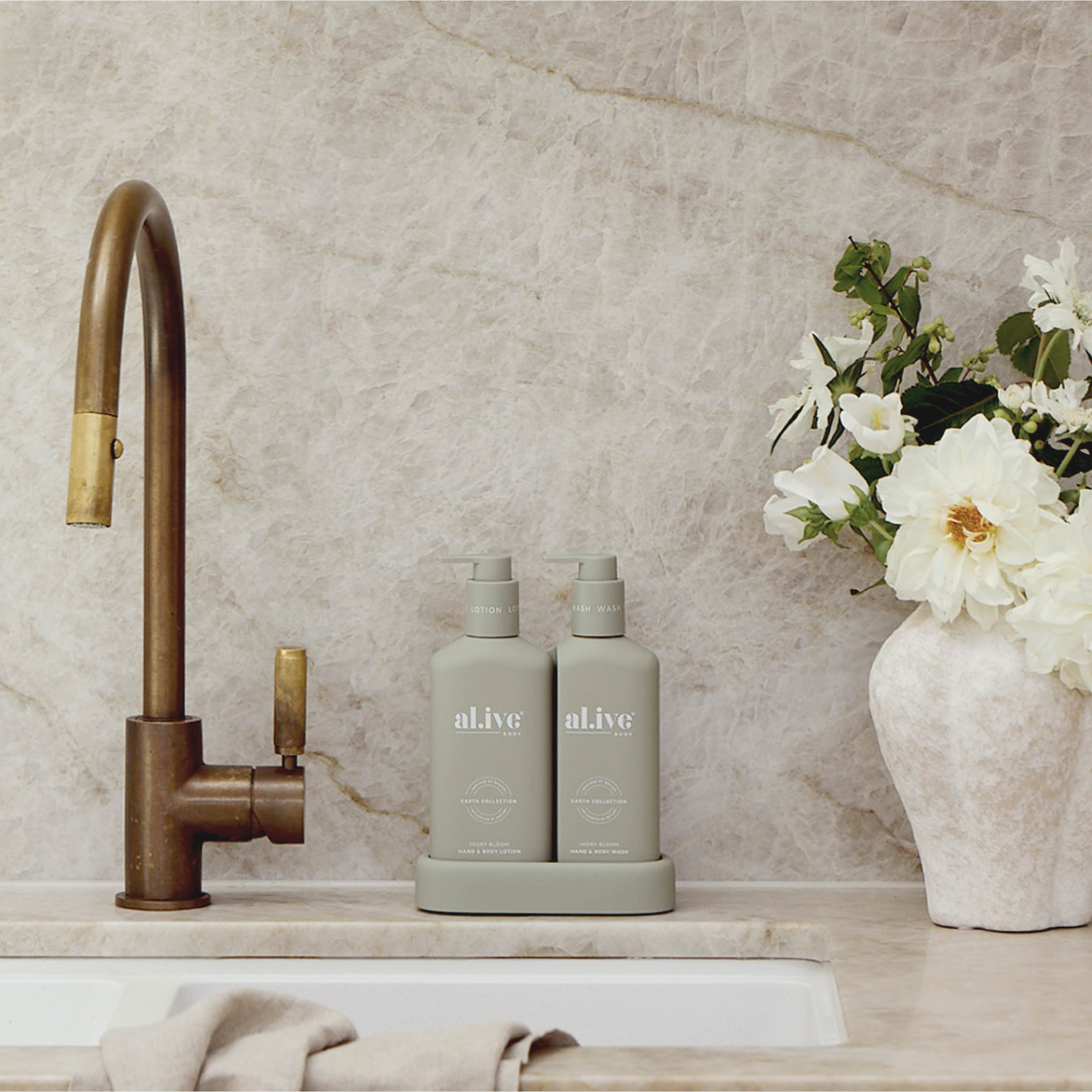 AL.IVE Compact Wash and Lotion Duo - Ivory Bloom