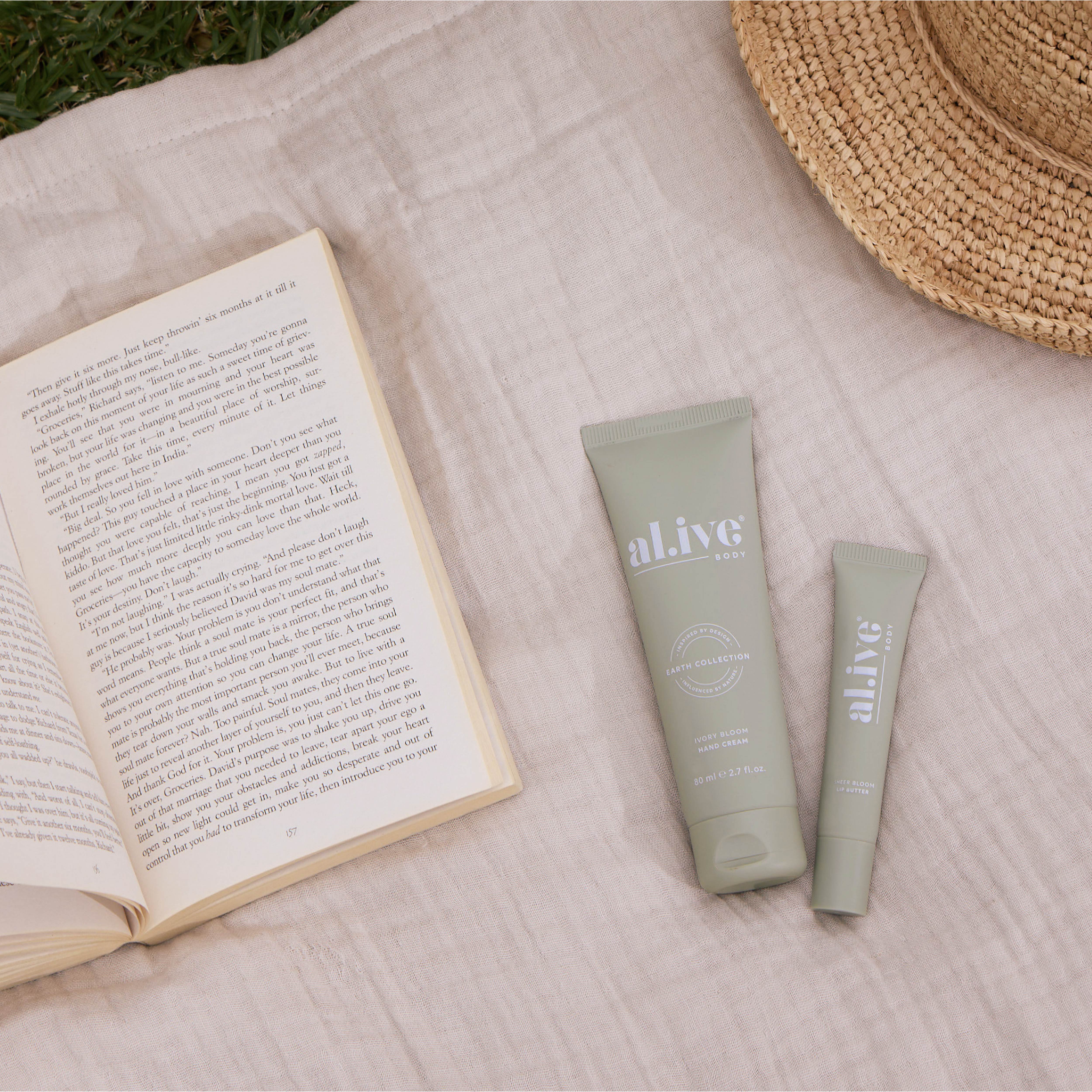 AL.IVE Hand and Lip Set - Ivory Bloom