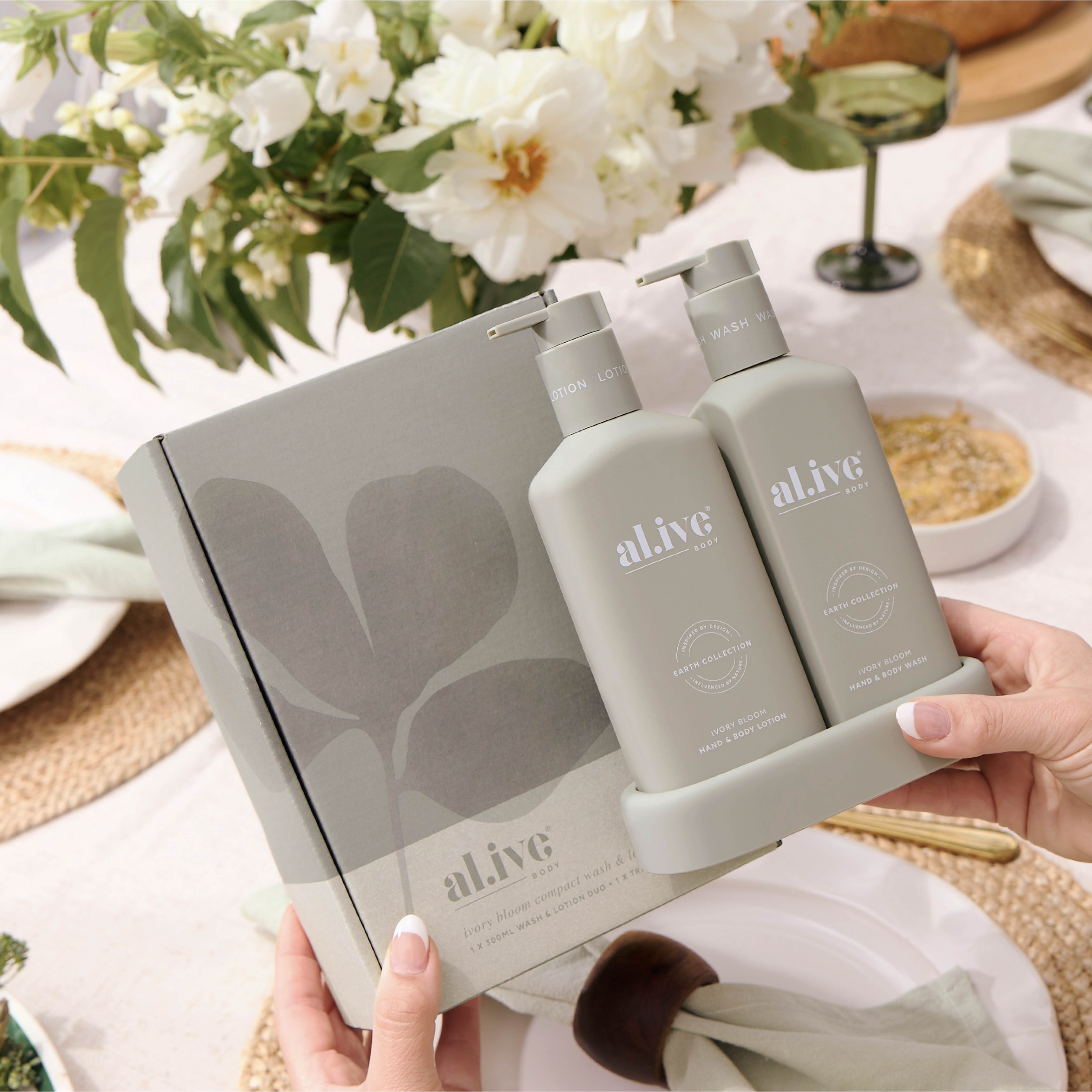 AL.IVE Compact Wash and Lotion Duo - Ivory Bloom